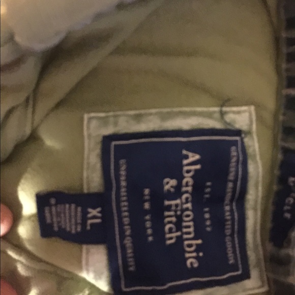 Abercrombie & Fitch polo - Picture 3 of 4